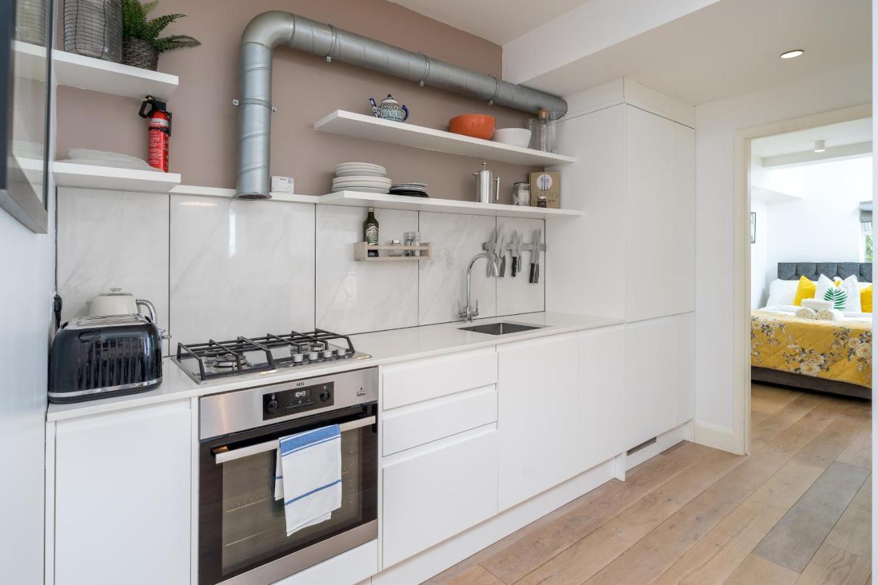 Stylish Flat With Garden In Notting Hill Apartment ลอนดอน ภายนอก รูปภาพ