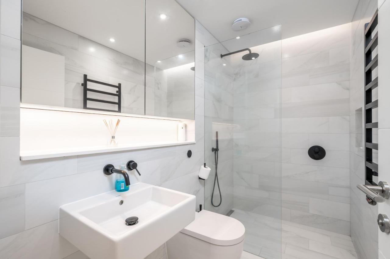 Stylish Flat With Garden In Notting Hill Apartment ลอนดอน ภายนอก รูปภาพ